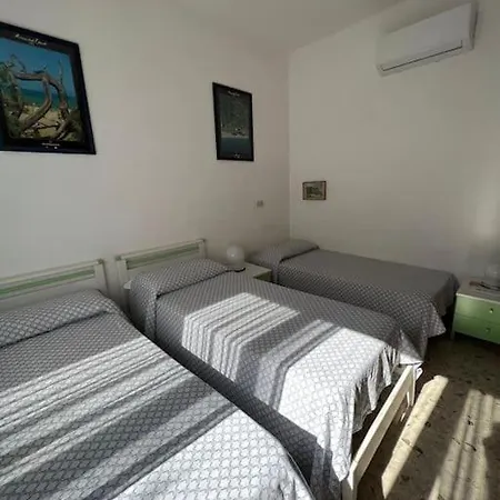 Cav 1 Holiday Beach * San Vincenzo
